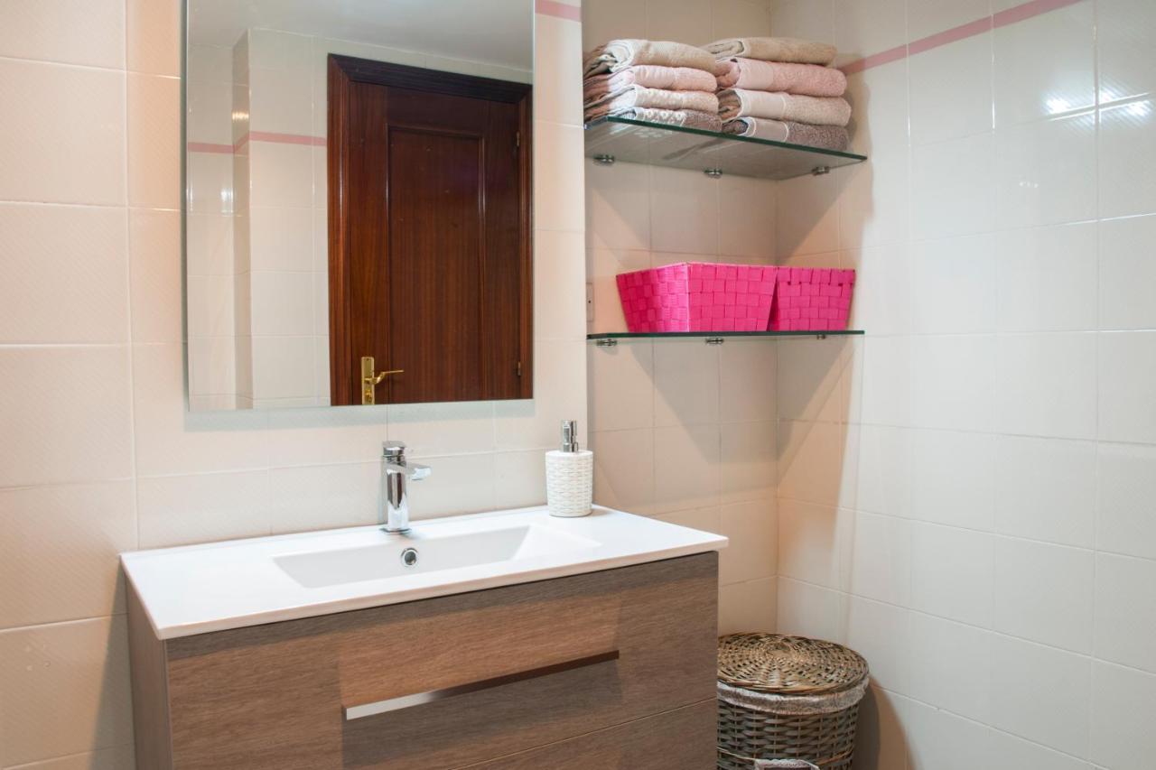 Apartamento Araceli Proximo A Clinica Oftalmologica Fdez Vega Appartement Oviedo Buitenkant foto