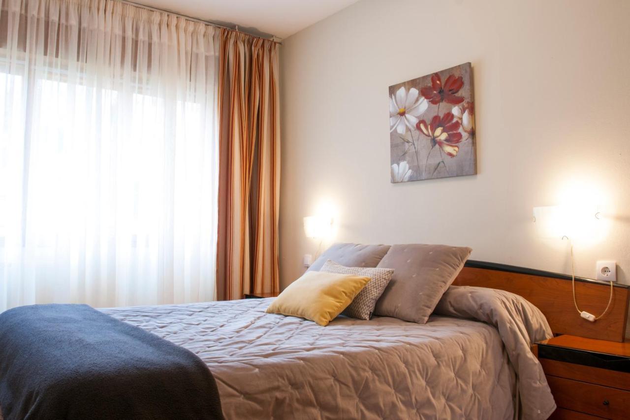 Apartamento Araceli Proximo A Clinica Oftalmologica Fdez Vega Appartement Oviedo Buitenkant foto