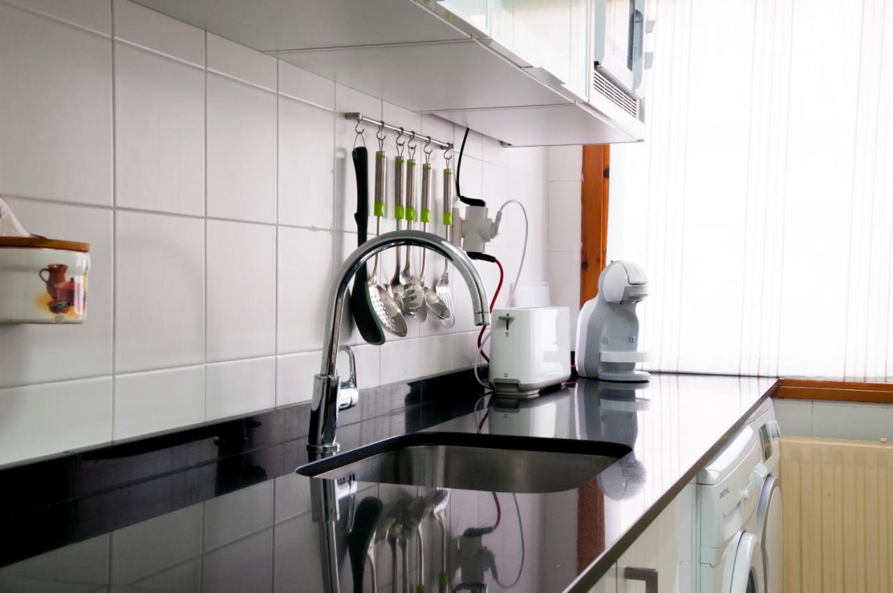 Apartamento Araceli Proximo A Clinica Oftalmologica Fdez Vega Appartement Oviedo Buitenkant foto