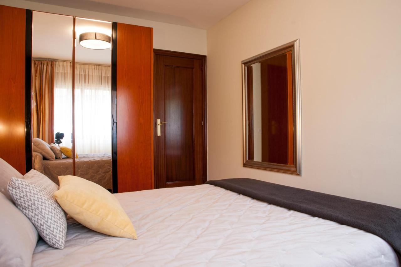 Apartamento Araceli Proximo A Clinica Oftalmologica Fdez Vega Appartement Oviedo Buitenkant foto