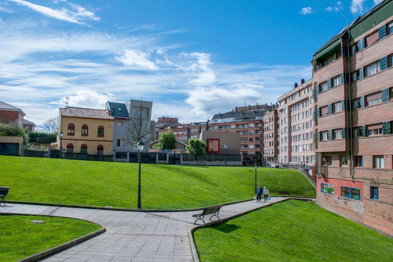 Apartamento Araceli Proximo A Clinica Oftalmologica Fdez Vega Appartement Oviedo Buitenkant foto