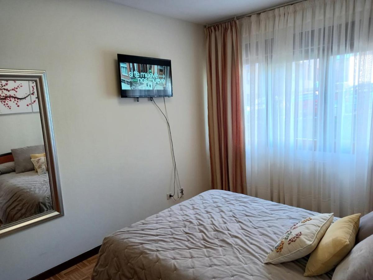 Apartamento Araceli Proximo A Clinica Oftalmologica Fdez Vega Appartement Oviedo Buitenkant foto
